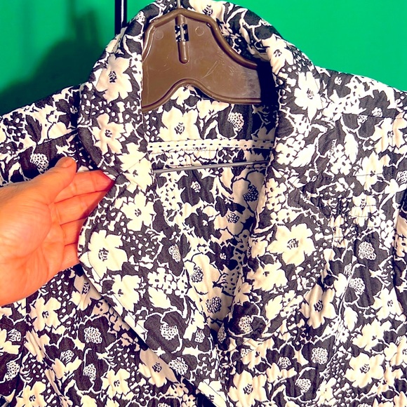 M women Blazer George Lapel Collar Two Front Pockets Buttoned Down Short Sleeve - Picture 3 of 14